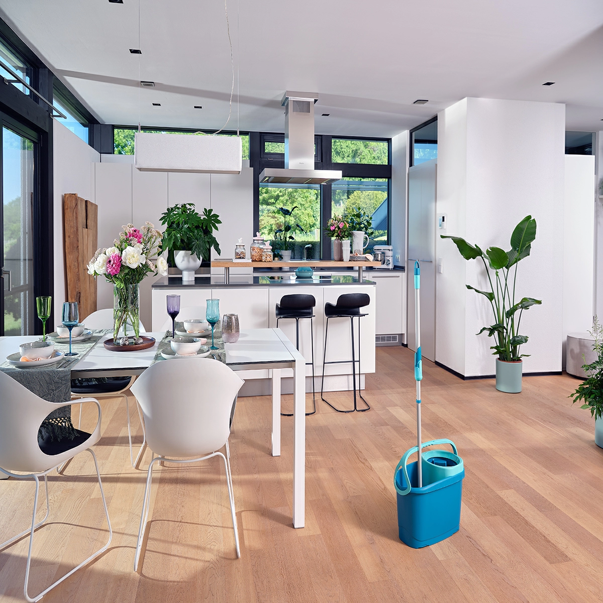 10 Комплект для влажной уборки Leifheit Clean Twist M Ergo швабра и ведро фото 2